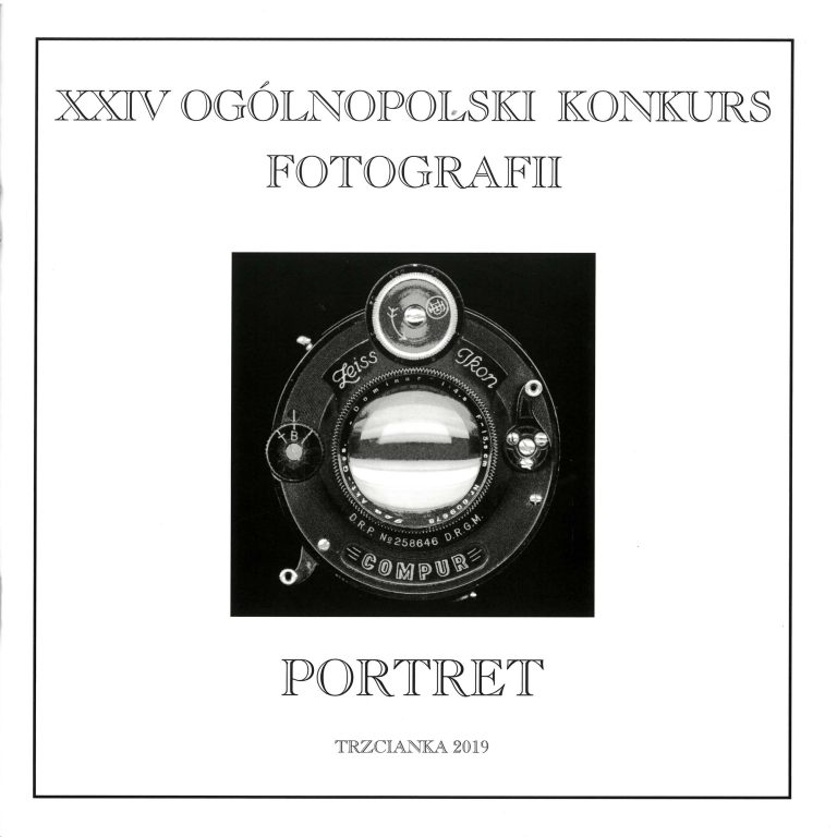 Okładka katalogu XXIV Ogólnopolskiego Konkursu Fotografii „Portret” z 2019 roku.
